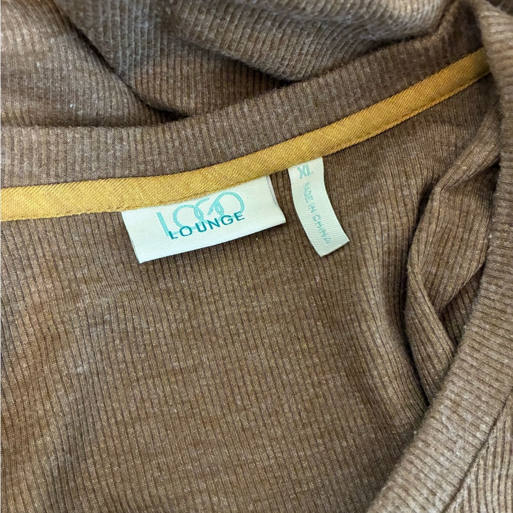 LOGO tunic - Picture 8 of 9
